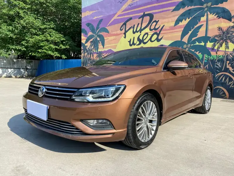 Volkswagen Lamando, 2015