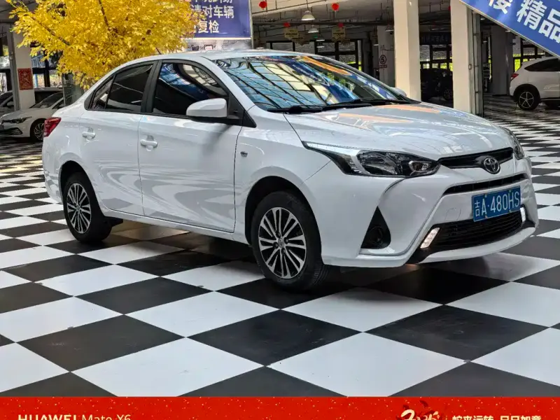 Toyota Yaris L, 2020