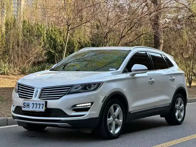 Lincoln MKC, 2017 — фото 1