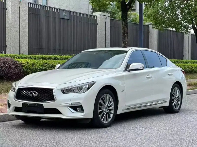 Infiniti Q50L, 2020