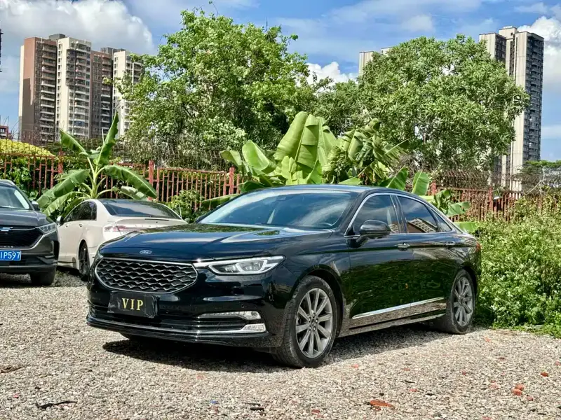 Ford Taurus, 2020