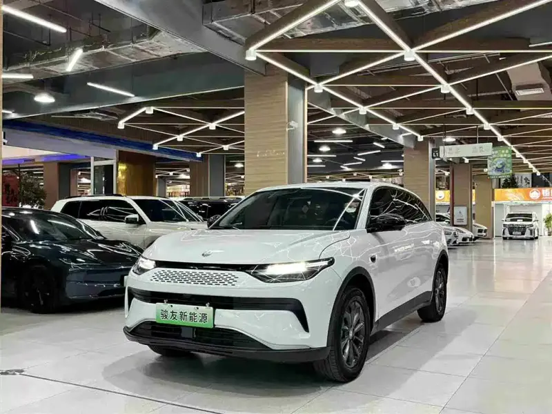 Leapmotor C11, 2023