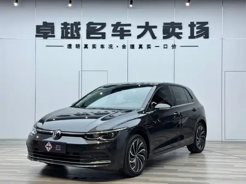 Volkswagen Golf, 2021