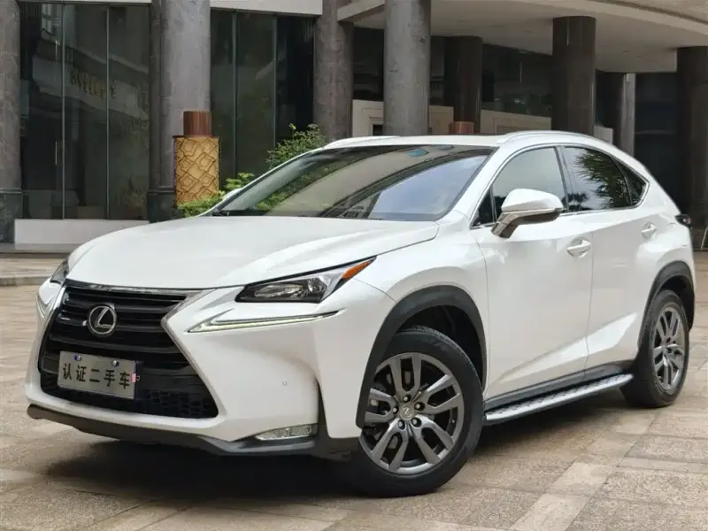 Lexus NX, 2016