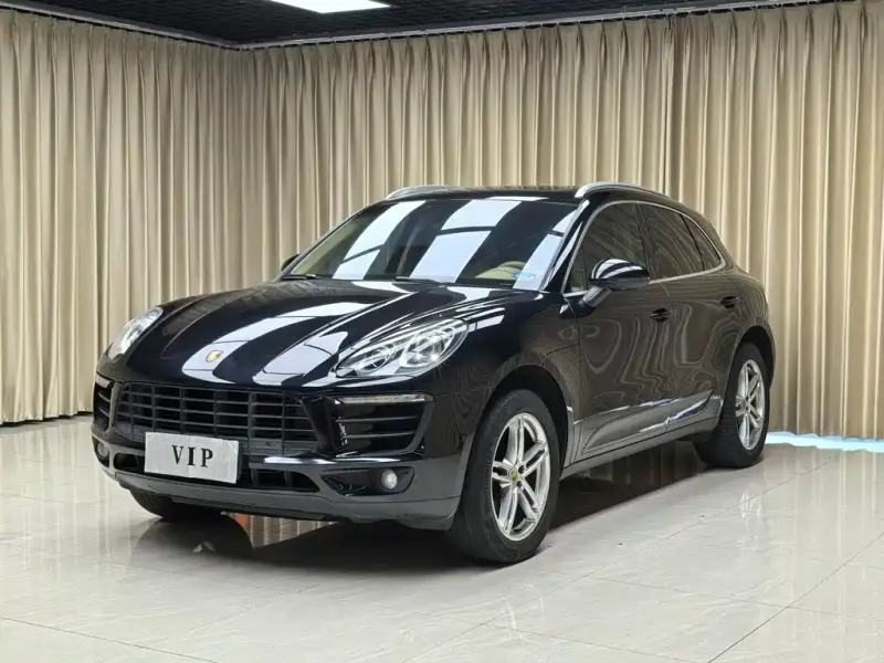 Porsche Macan, 2014