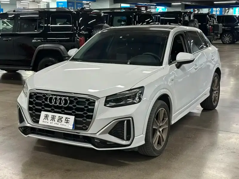 Audi Q2L, 2022 — фото 1