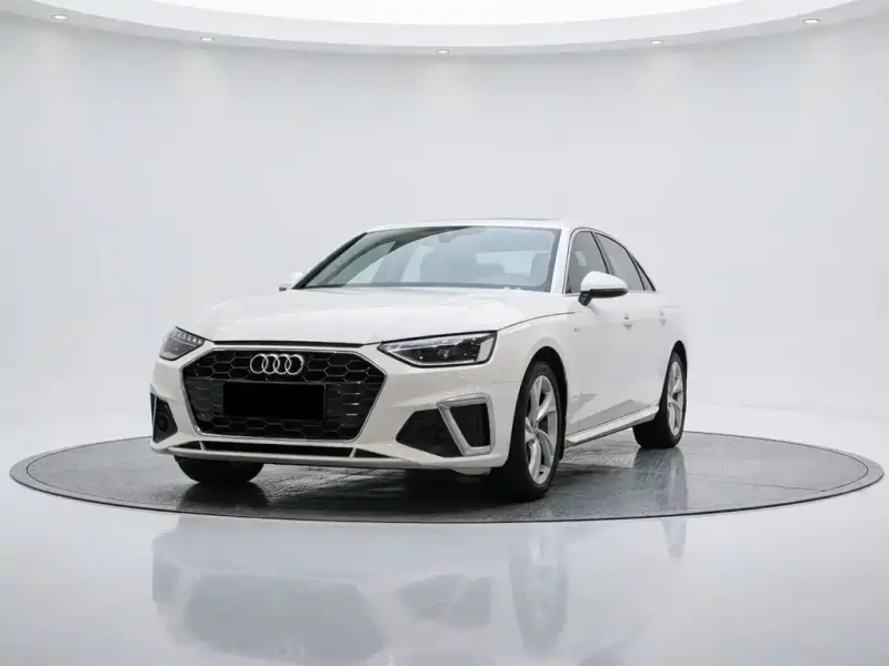 Audi A4L, 2020 — фото 1
