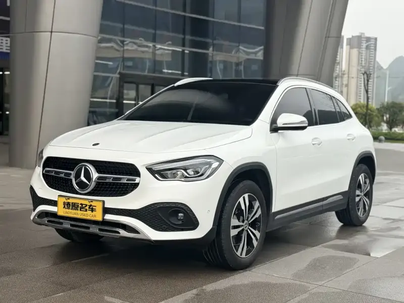 Mercedes-Benz GLA, 2021