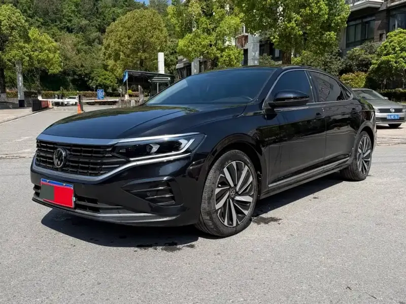 Volkswagen Passat, 2022