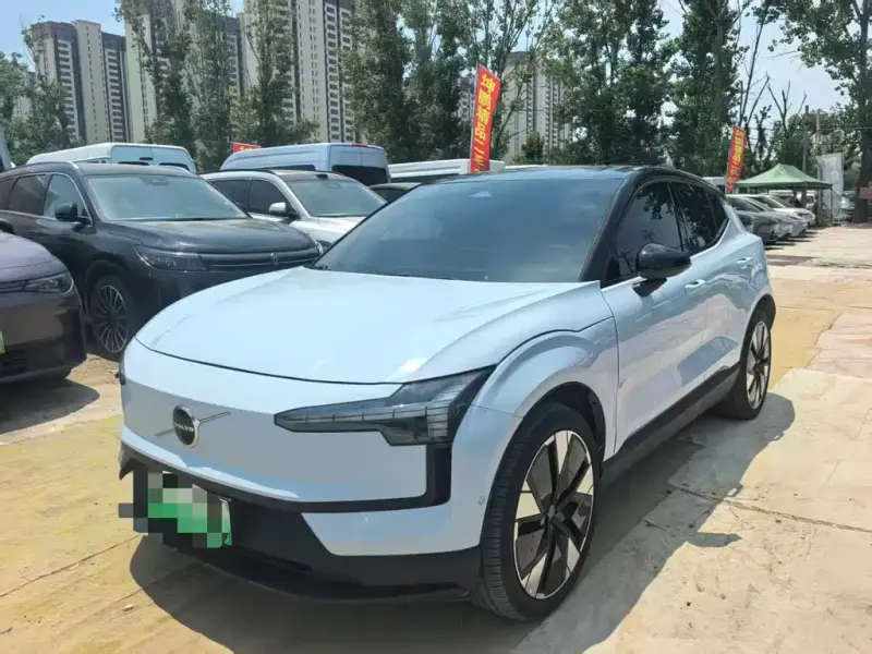 Volvo EX30, 2024