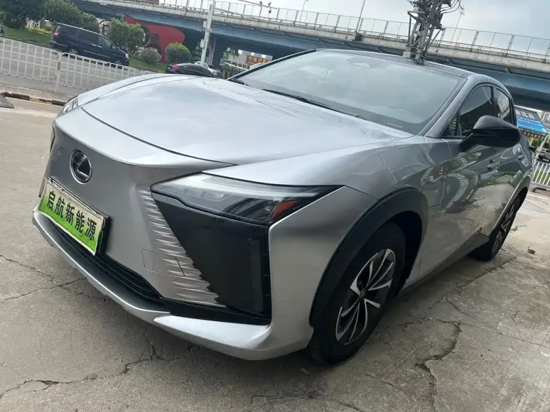 Lexus RZ, 2023