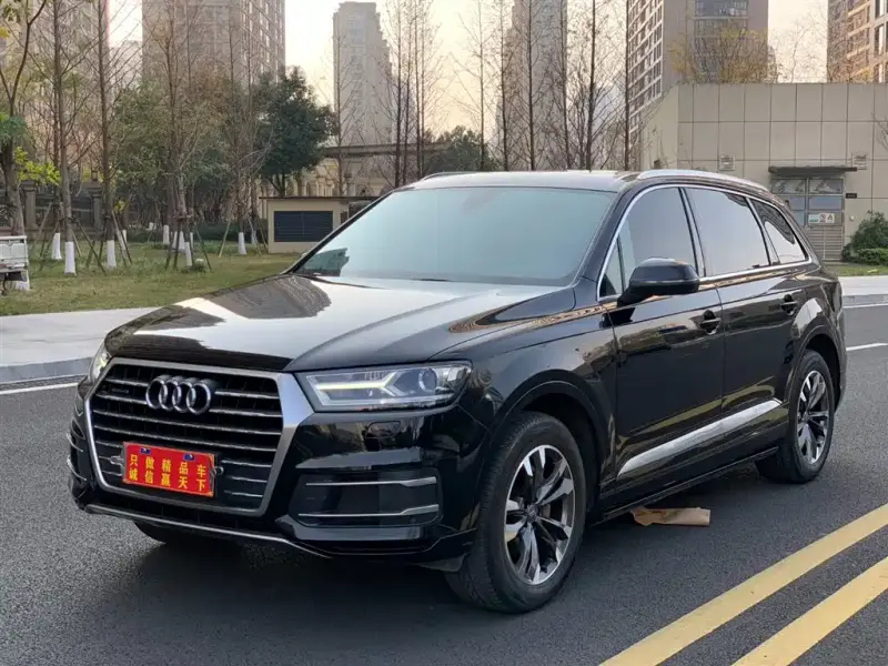 Audi Q7, 2018 — фото 1