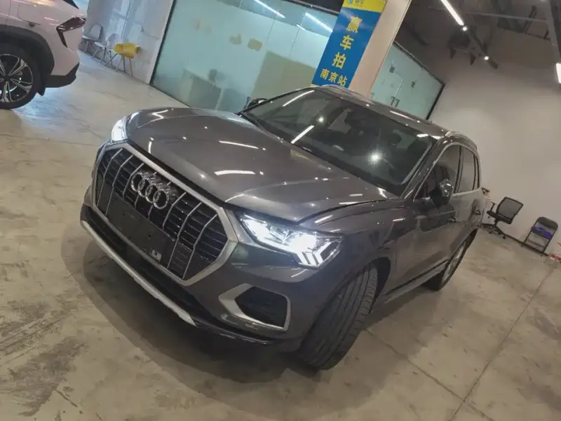 Audi Q3, 2022