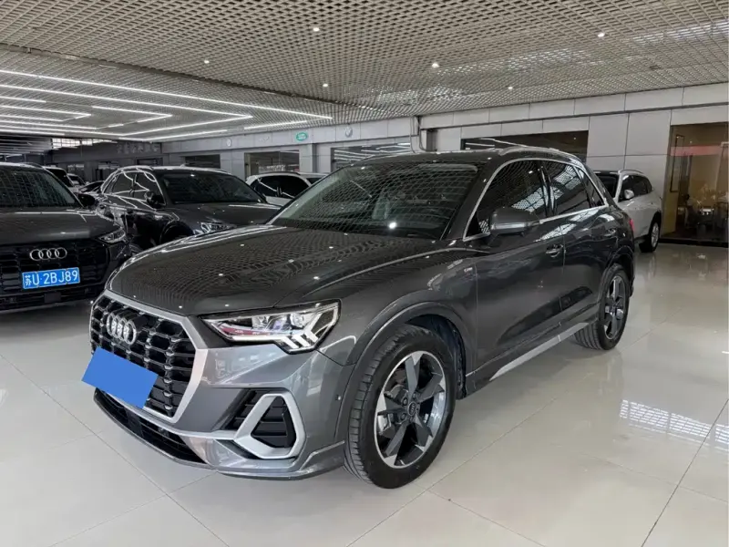 Audi Q3, 2023