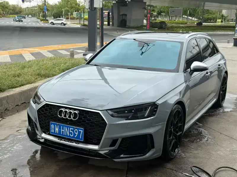 Audi RS 4, 2019