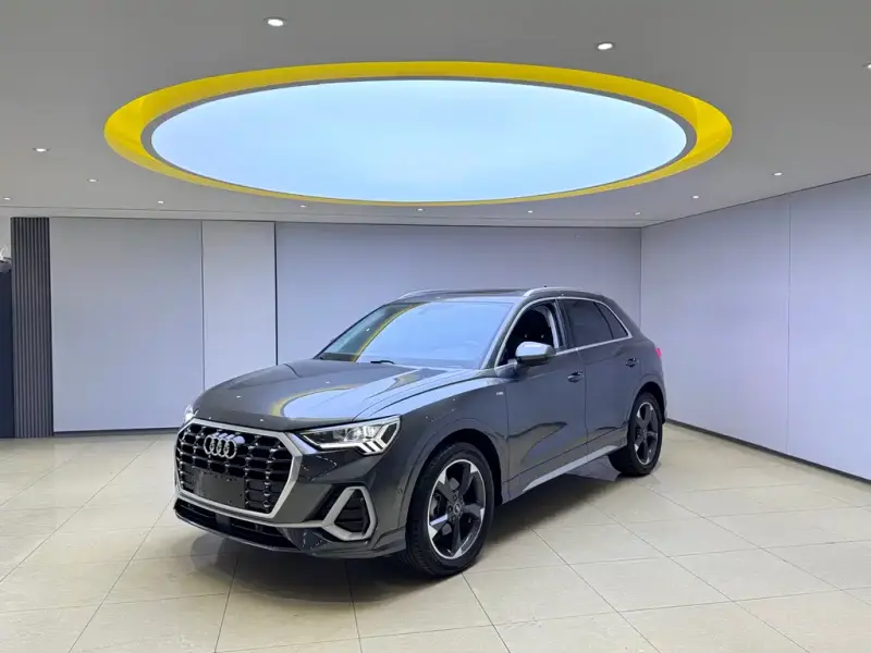 Audi Q3, 2023