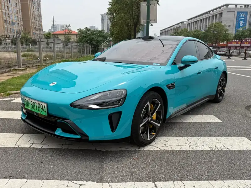Xiaomi SU7, 2025