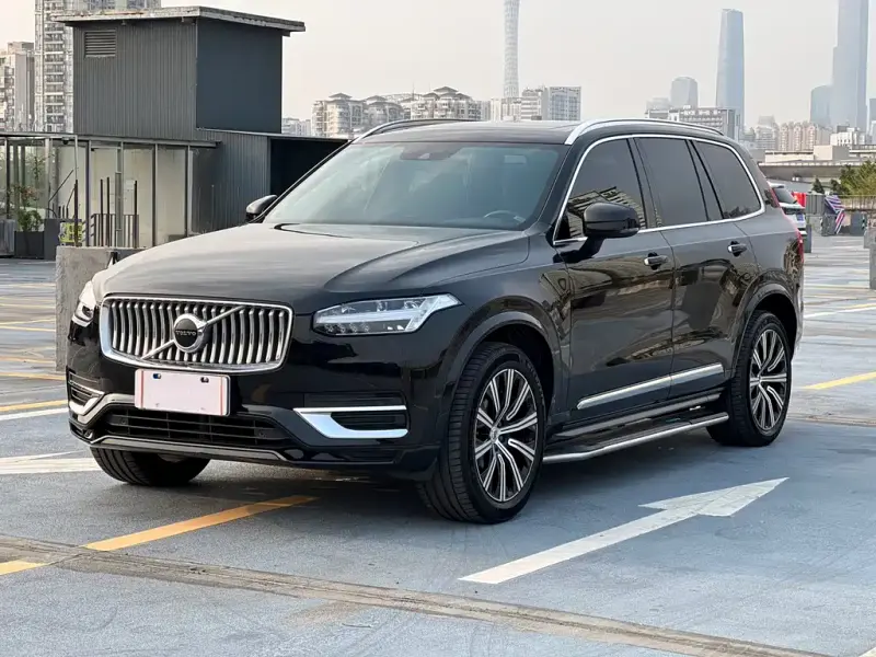 Volvo XC90, 2022