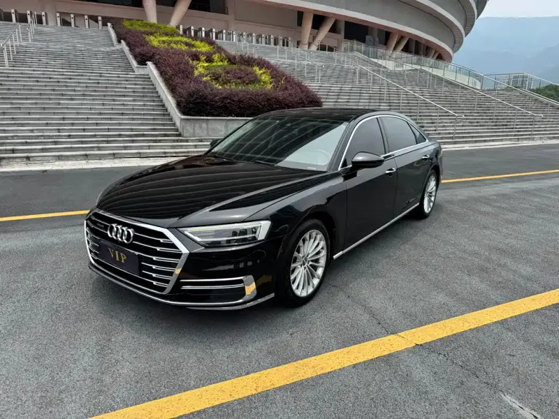 Audi A8, 2018 — фото 1