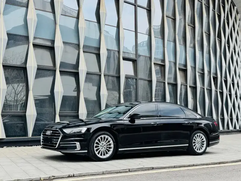 Audi A8, 2019 — фото 1