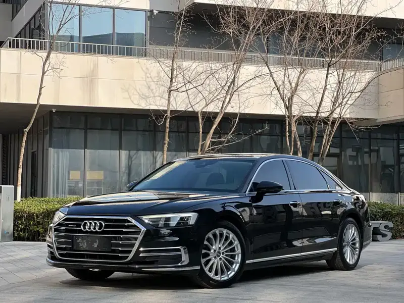 Audi A8, 2020 — фото 1