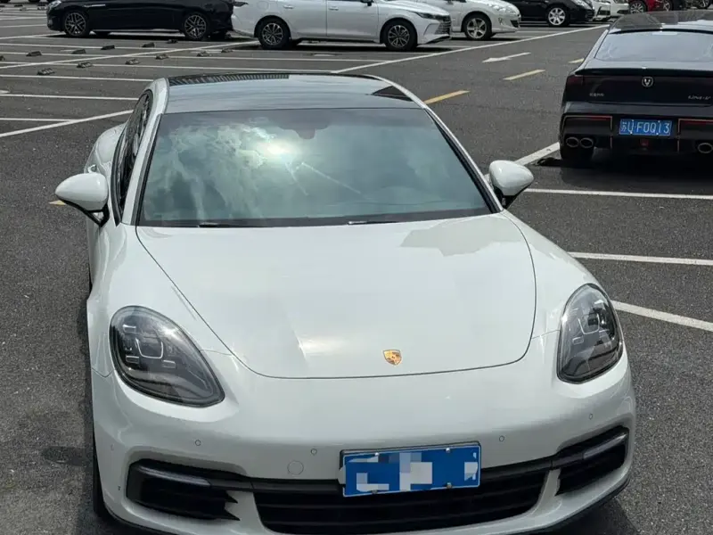 Porsche Panamera, 2017