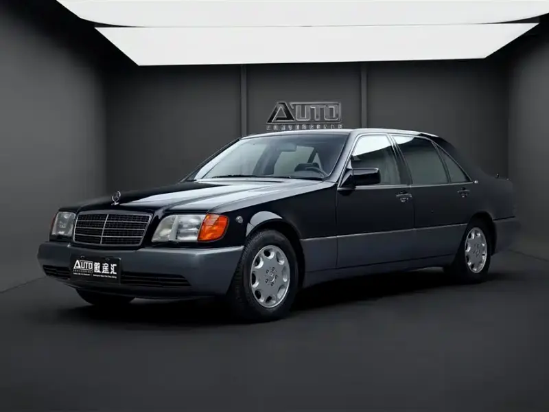 Mercedes-Benz S-Class, 1993