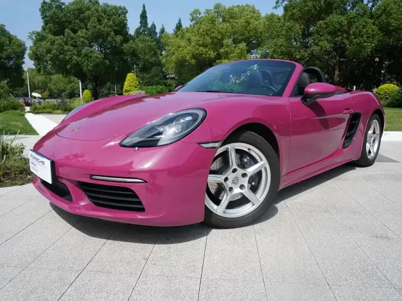 Porsche 718, 2024