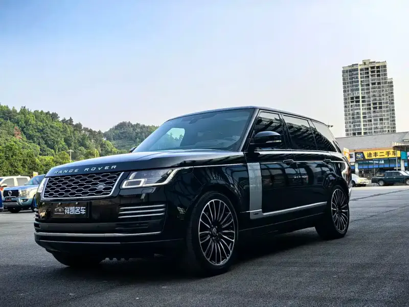 Land Rover Range Rover, 2020 — фото 1
