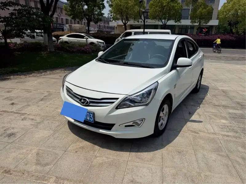 Hyundai Verna, 2014