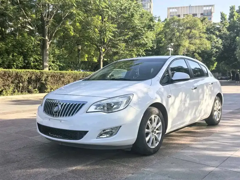 Buick Excelle, 2014