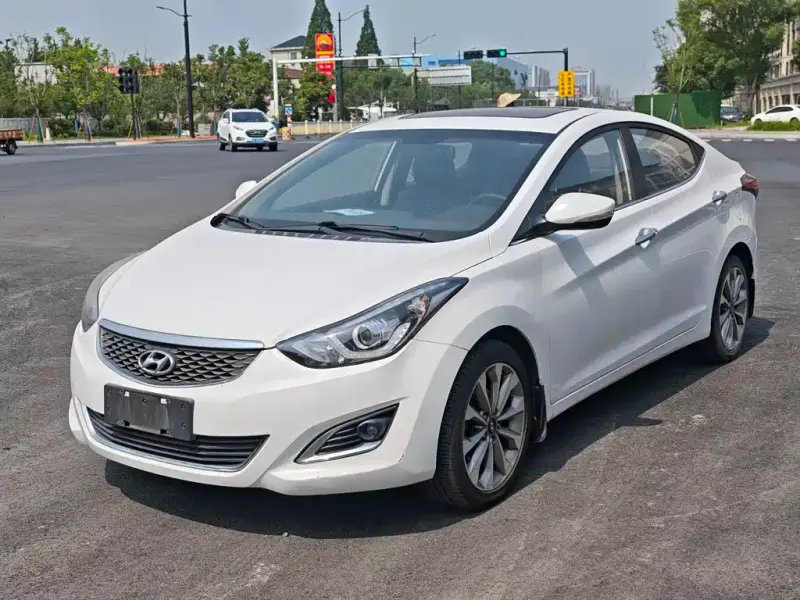 Hyundai Elantra Langdong, 2016