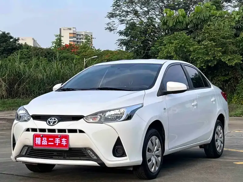 Toyota Yaris L, 2020