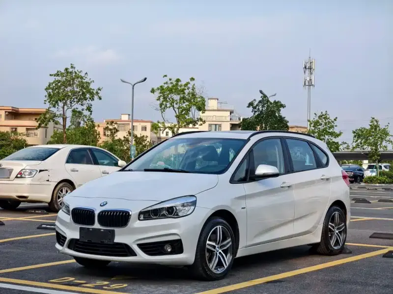 BMW 2 Series Active Tourer, 2018 — фото 1