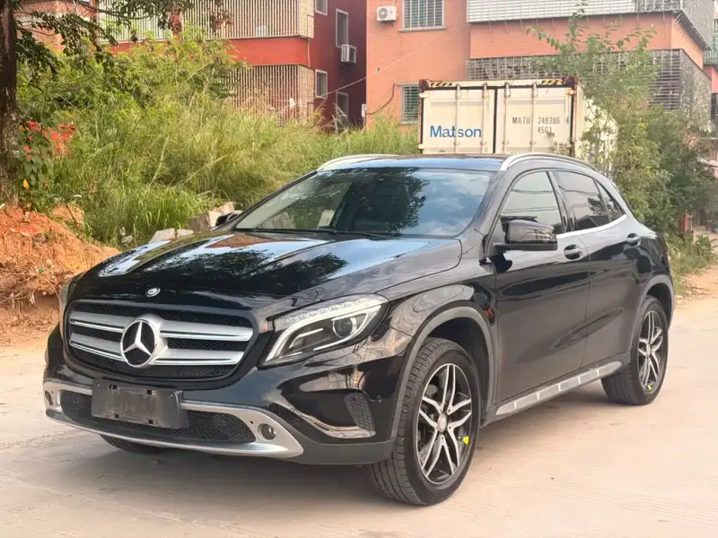 Mercedes-Benz GLA, 2016