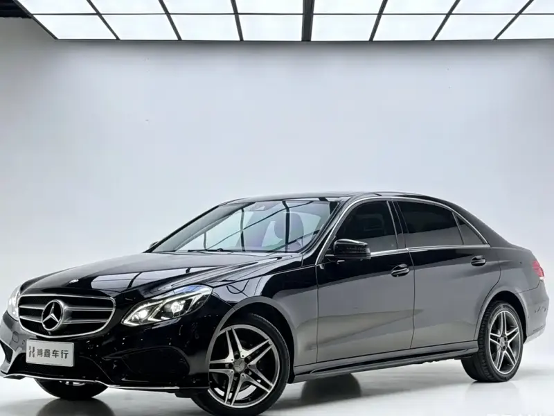 Mercedes-Benz E-Class, 2013 — фото 1
