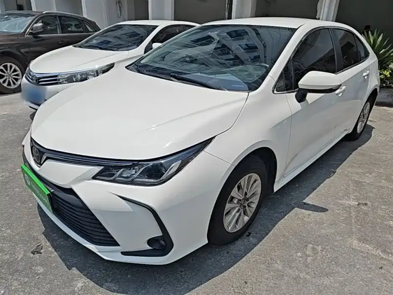 Toyota Corolla, 2021 — фото 1