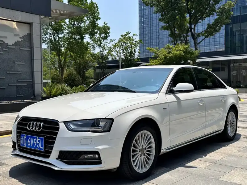 Audi A4L, 2016 — фото 1