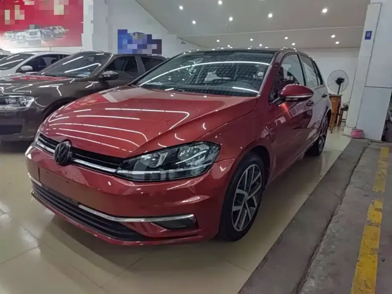 Volkswagen Golf, 2020