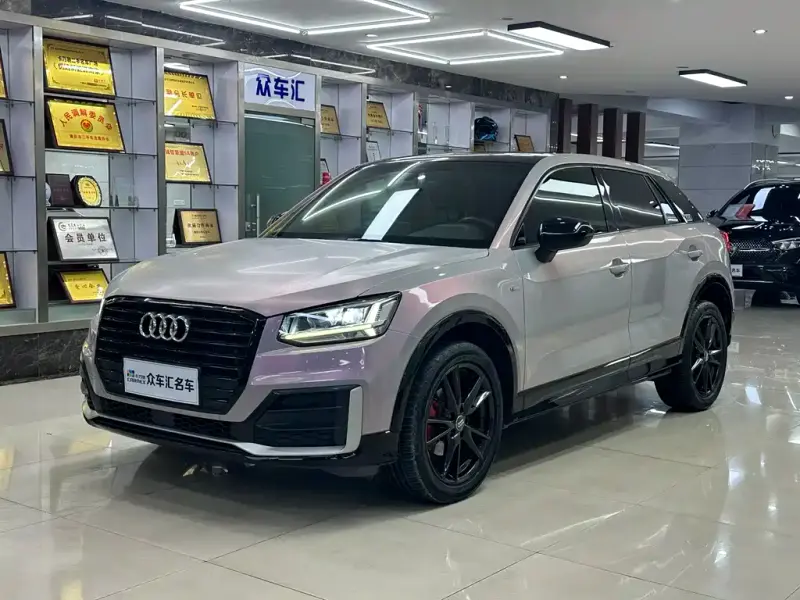 Audi Q2L, 2019 — фото 1