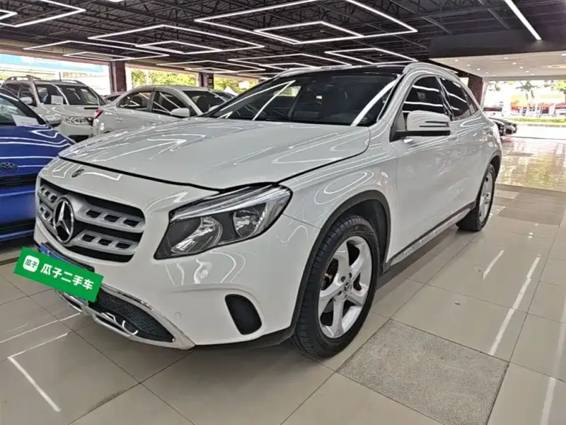 Mercedes-Benz GLA, 2019
