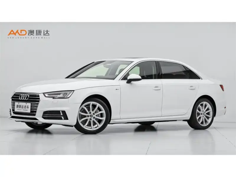 Audi A4L, 2018 — фото 1