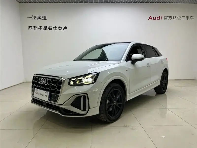 Audi Q2L, 2023 — фото 1