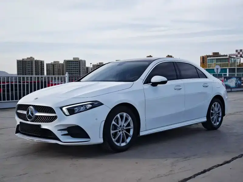 Mercedes-Benz A-Class, 2021 — фото 1
