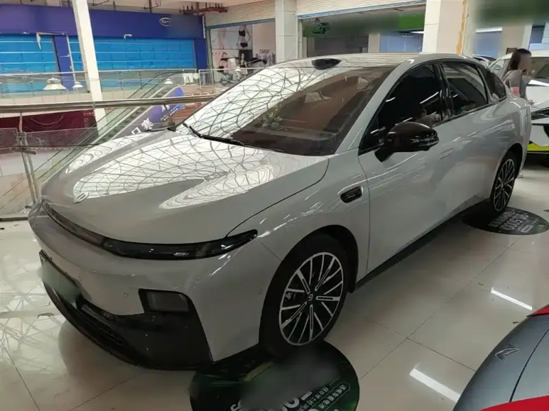 Leapmotor B01, 2025