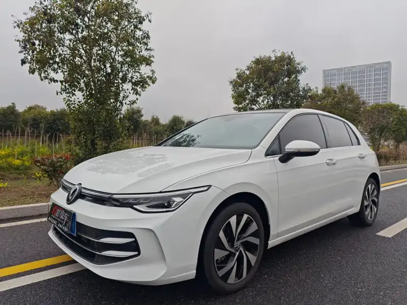 Volkswagen Golf, 2026