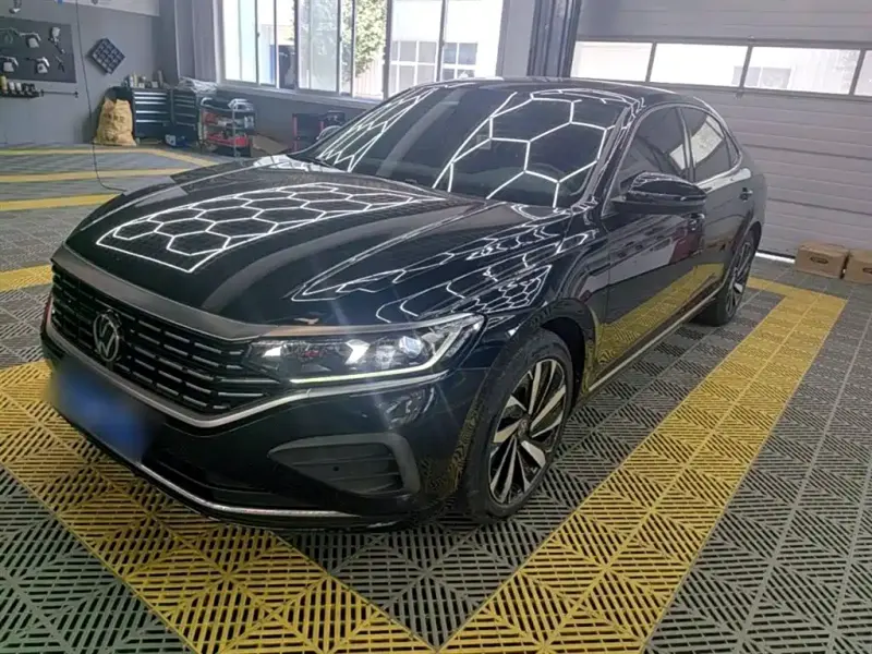 Volkswagen Passat, 2024