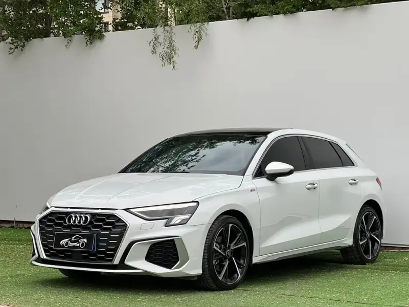Audi A3, 2022 — фото 1
