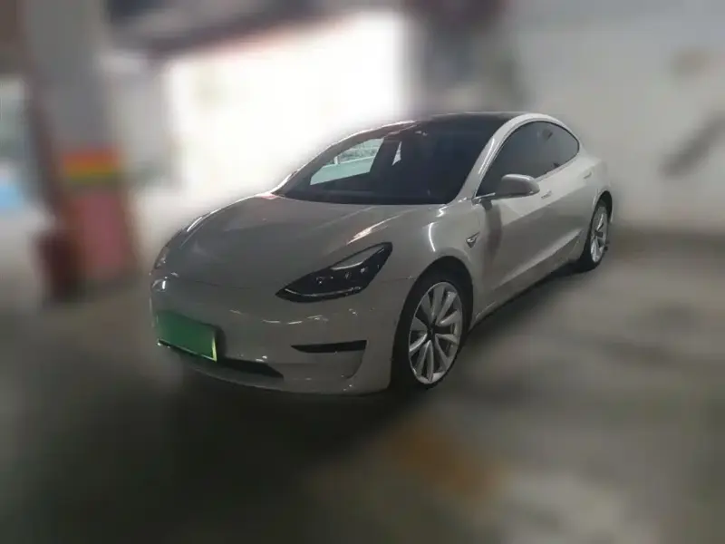 Tesla Model 3, 2020