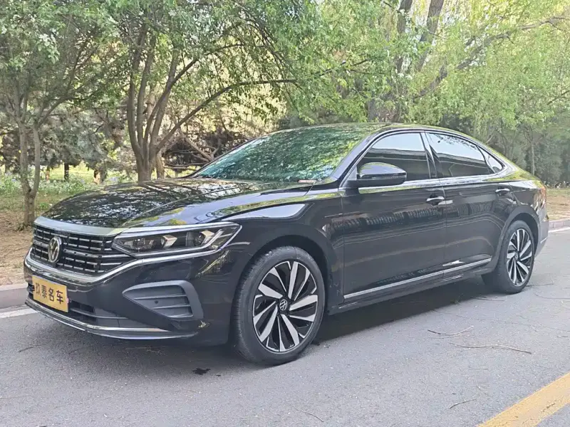Volkswagen Passat, 2025